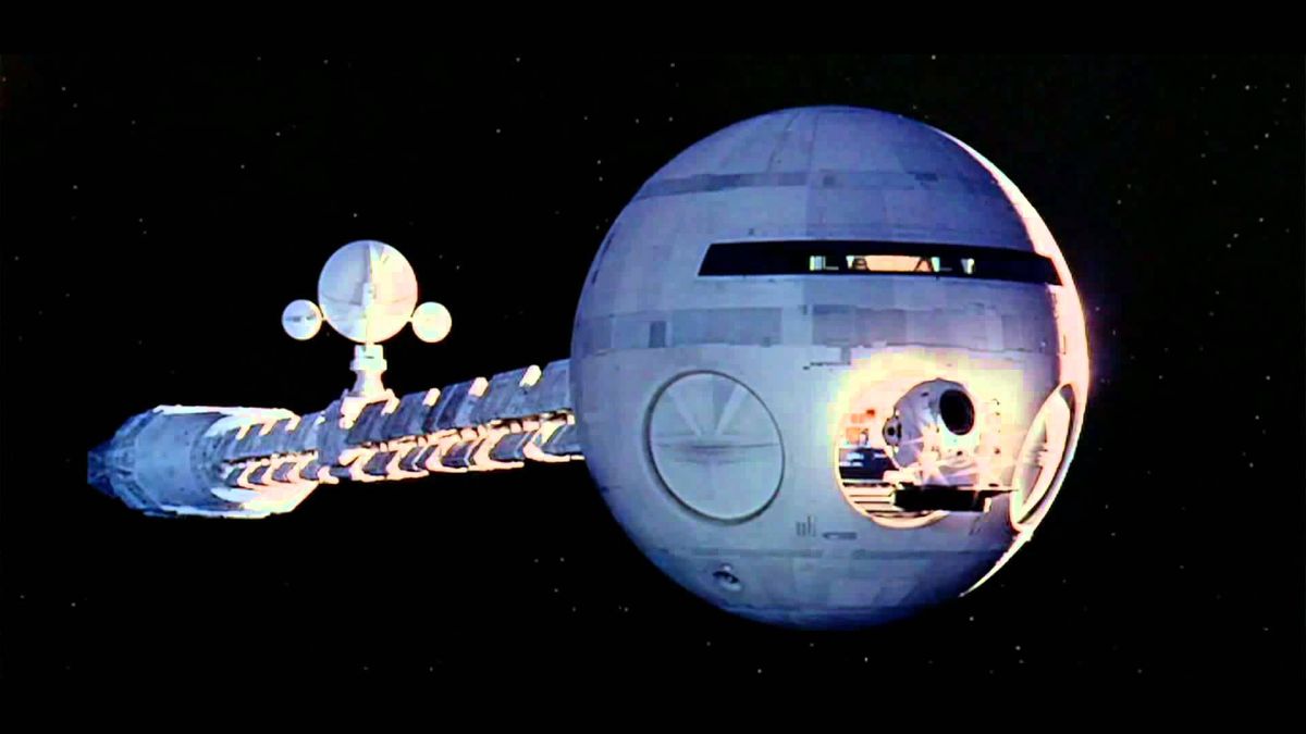 The 25 Most Iconic Sci fi Spaceships As Chosen By A Hollywood VFX 