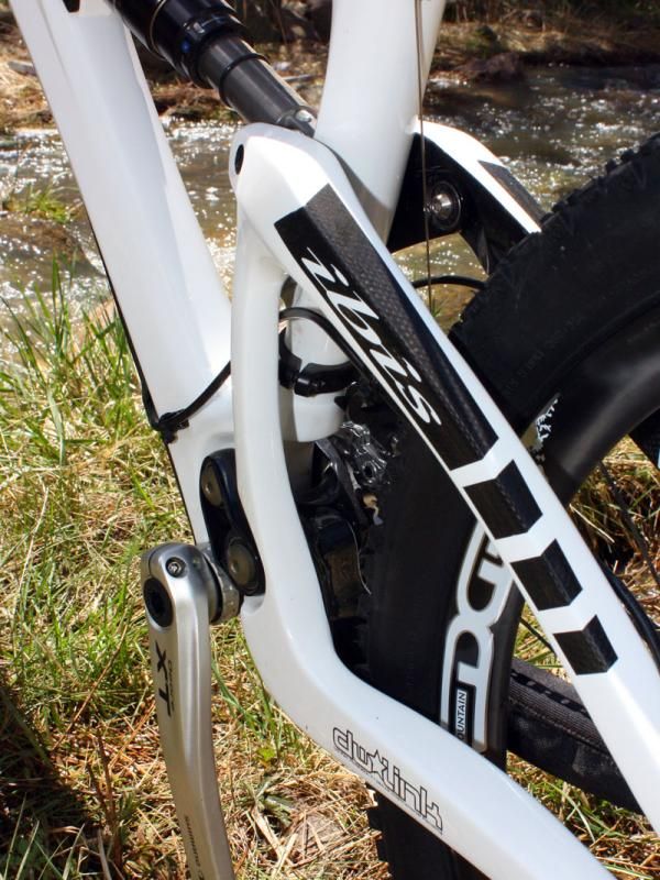 Ibis make good use of the available room, placing a stout single vertical strut on the non-driveside to reinforce the rear triangle