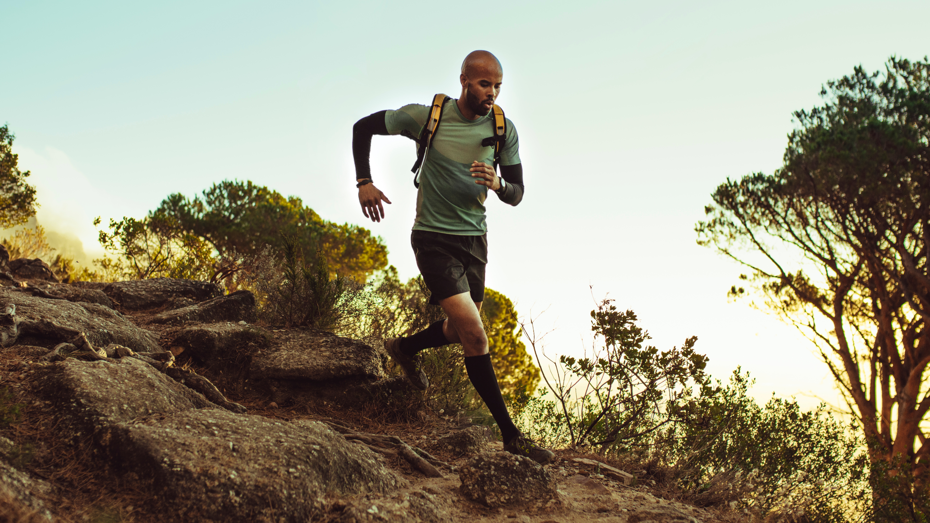 a man trail running