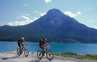 Racers in the TransRockies