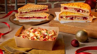 Brie & Cranberry Toastie, Maple Bacon Mac & Cheese And Turkey & The Trimmings Toastie_2022