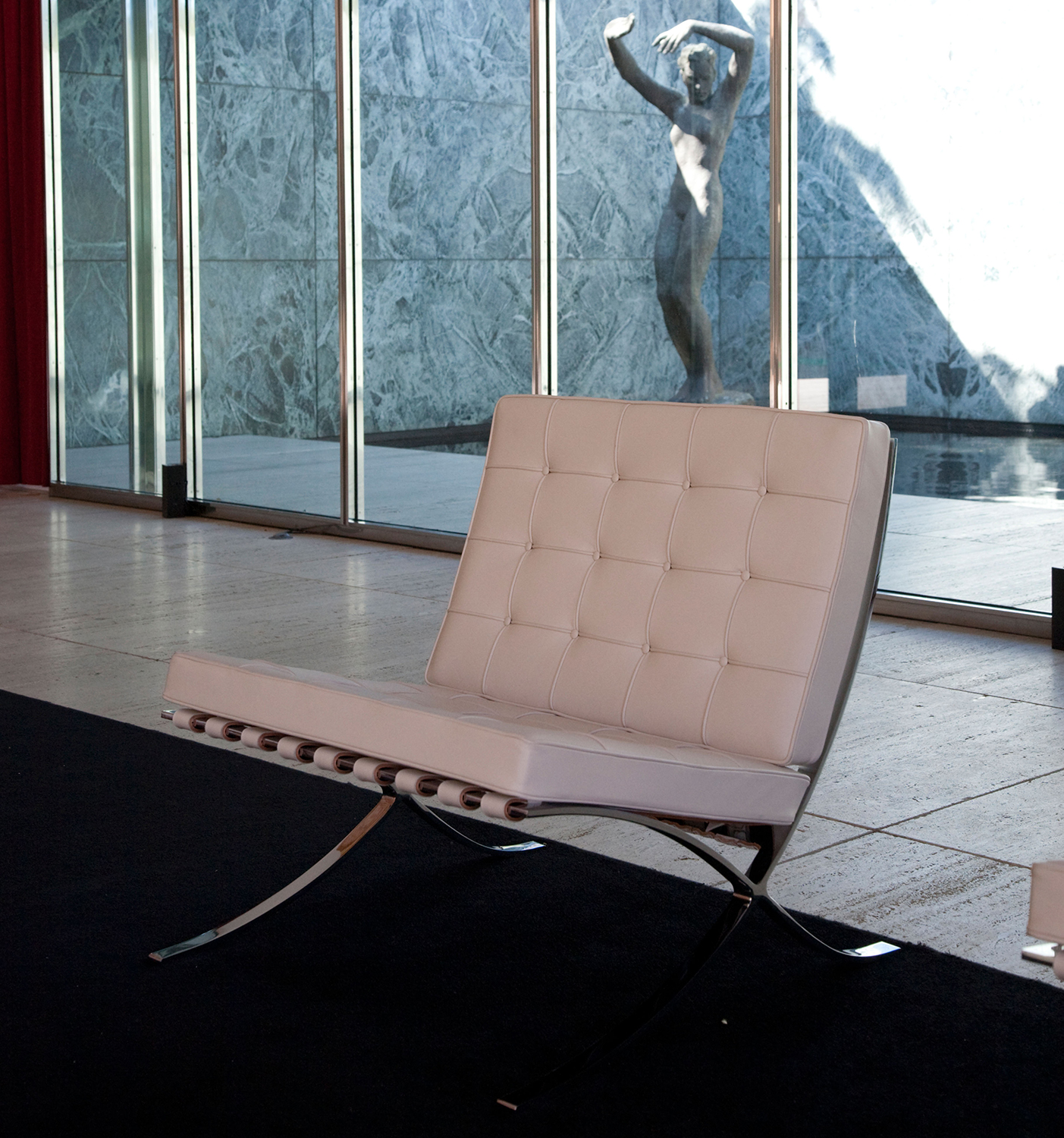 The Barcelona Chair All You Need To Know Livingetc