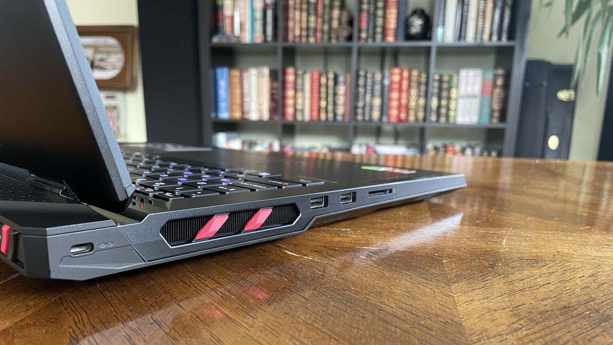 MSI Raider A18 HX