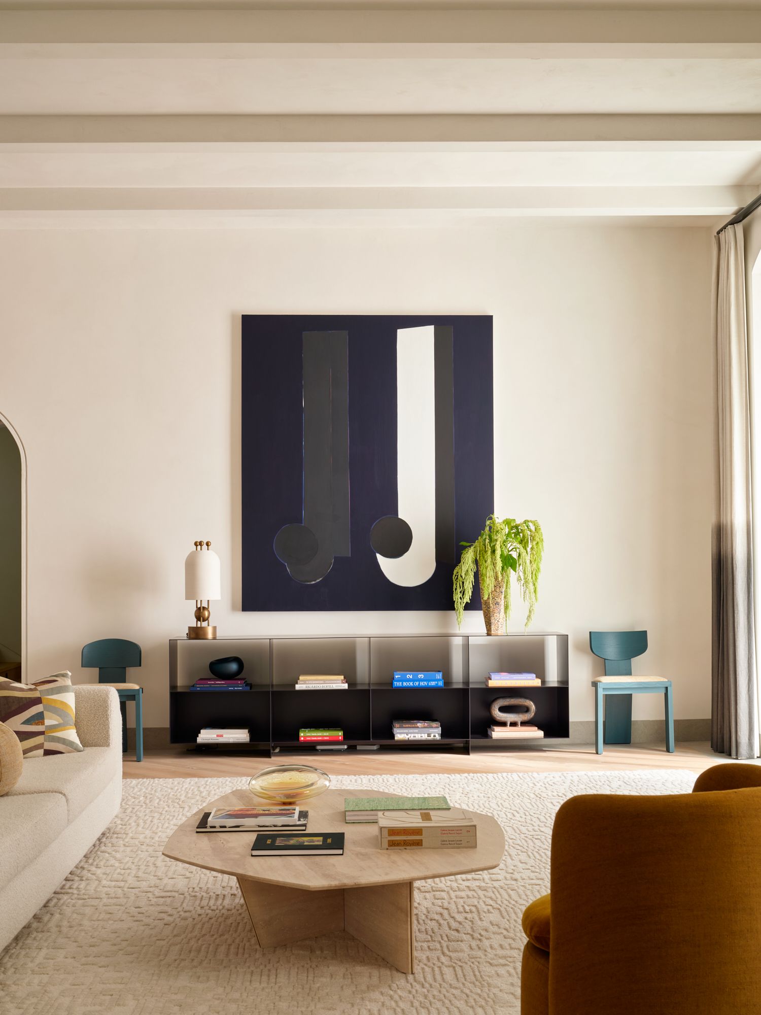 4 Dated Living Room Layouts That Simply Won’t Work in 2026