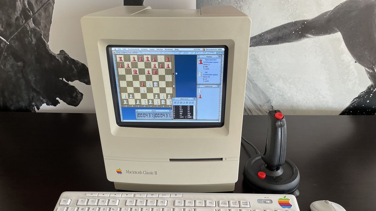 Chess Master 6000 for MacOS 9 running on MacintoshPi