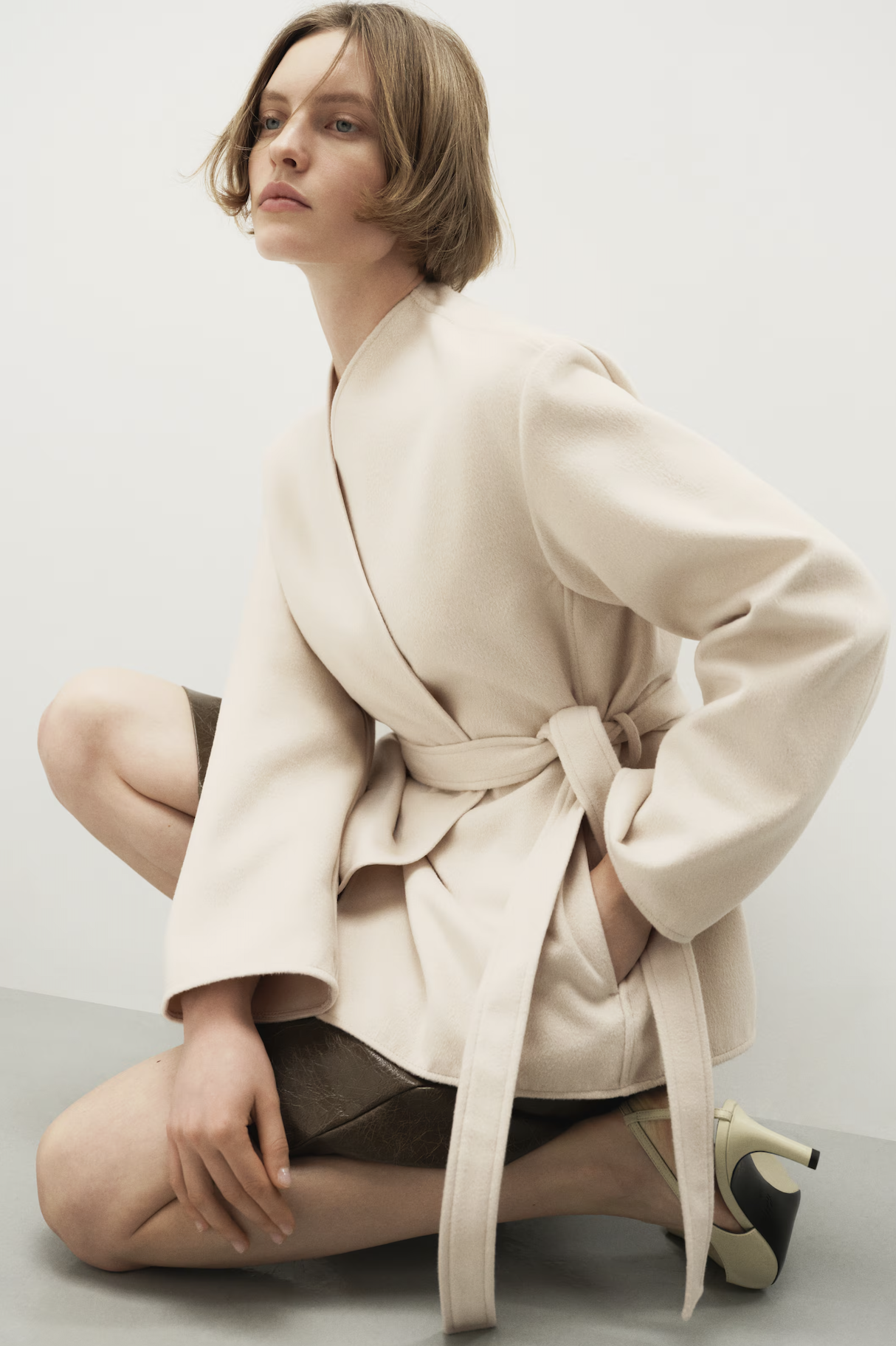 hm, Alpaca-Blend One-Shoulder Jumper - Light Yellow