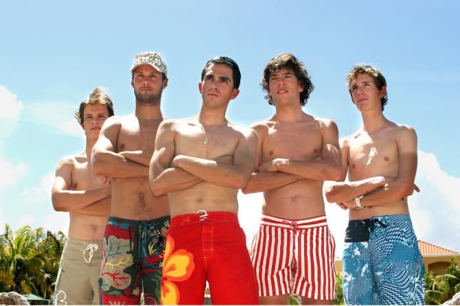 Linus Gerdemann, Tom Boonen, Alberto Contador, Thomas Dekker and Andy Schleck all show off their pasty arms