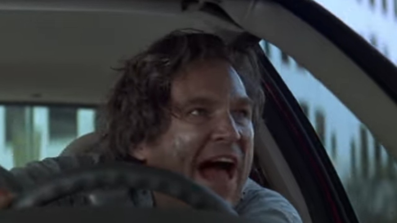 Jeff Bridges frantically driving in Arlington Road