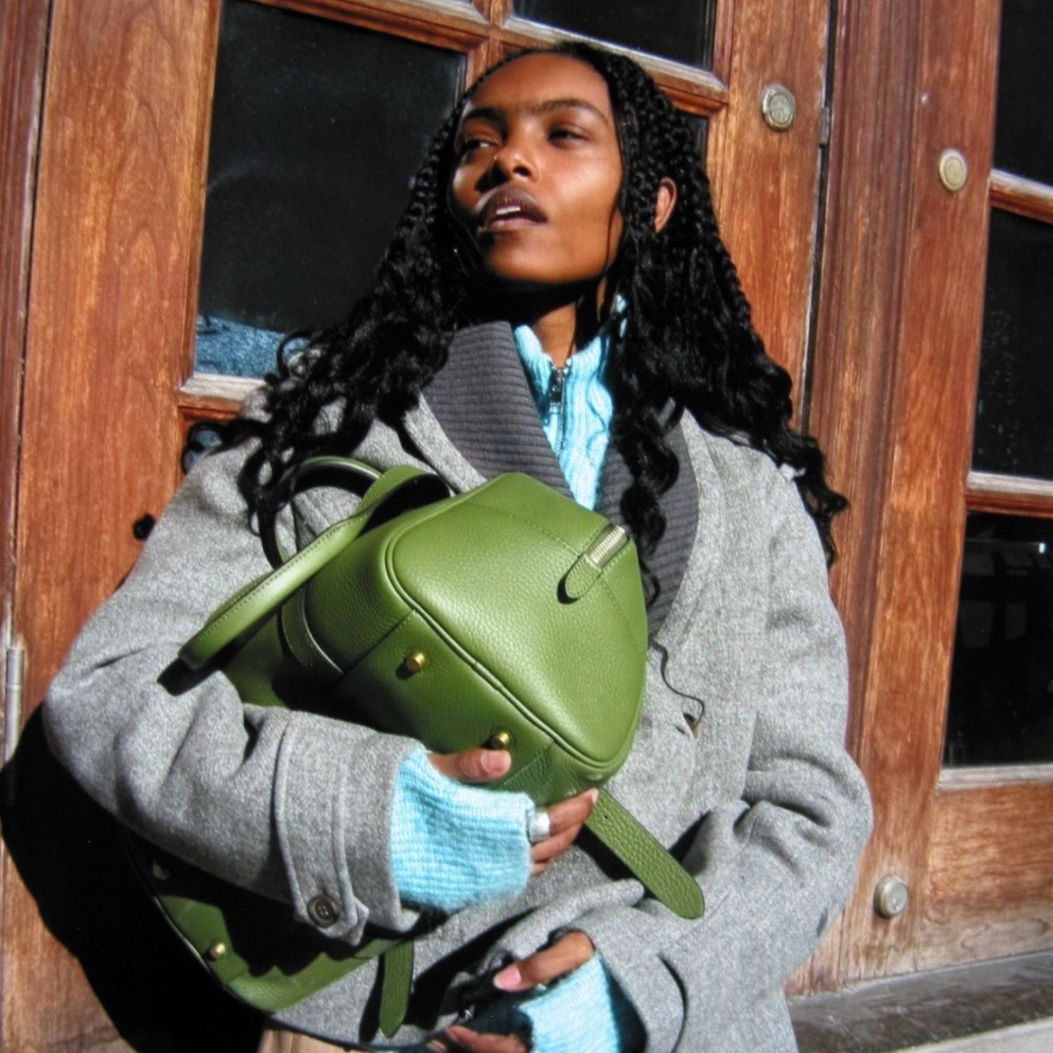 @isthisfate wearing the spring 2026 green bag trend