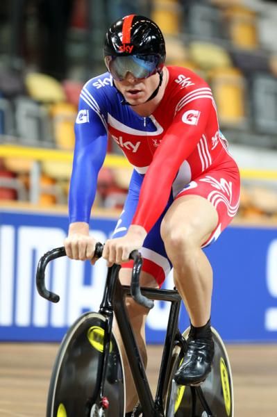 Hoy has to settle for second but gets a good seeding in the men's sprint
