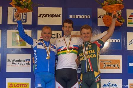 Elite men's podium for the marathon World Championships