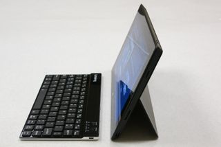Lumsing Ultrathin Wireless Keyboard Surface Pro