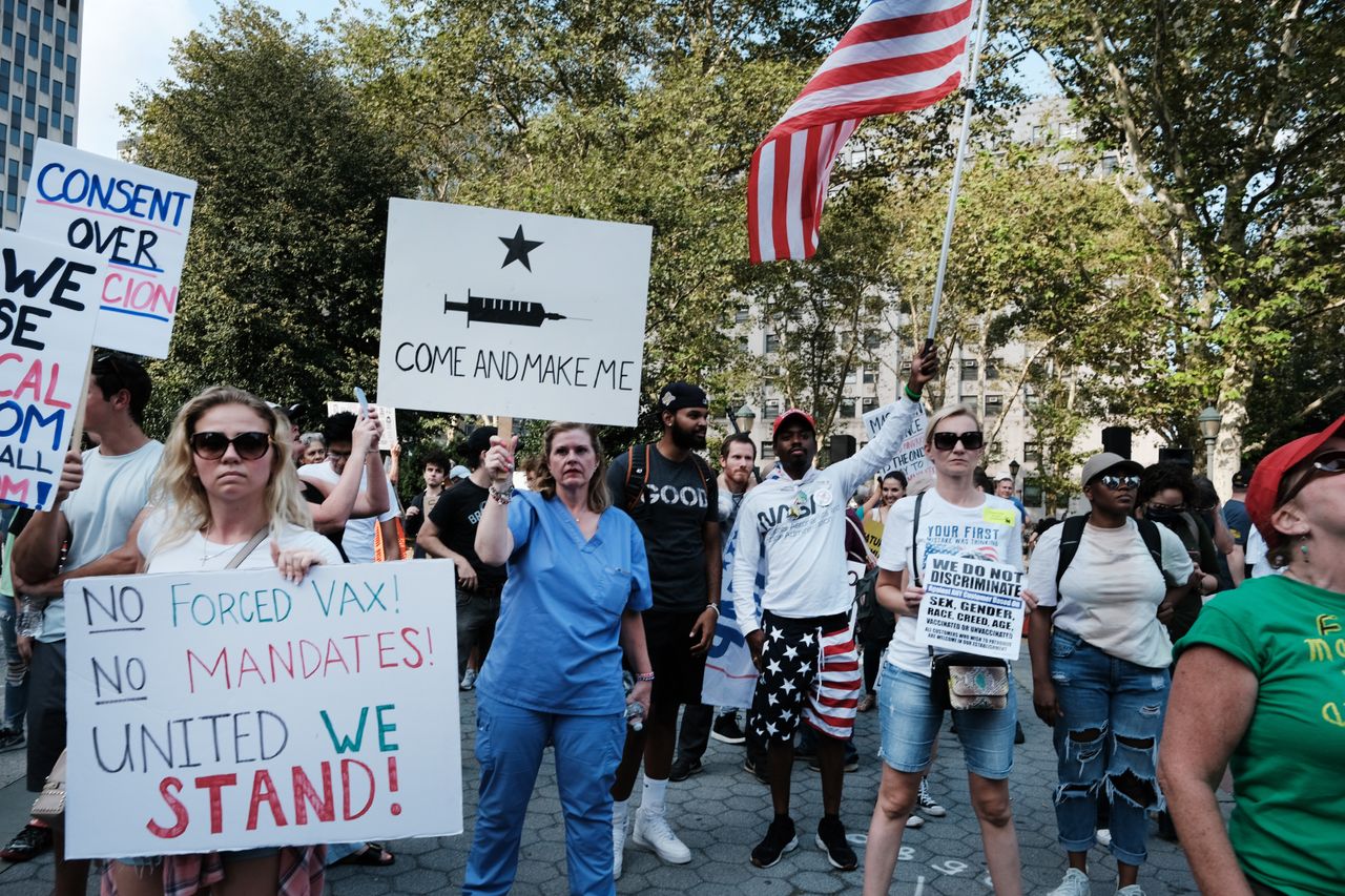 anti vaccine rally