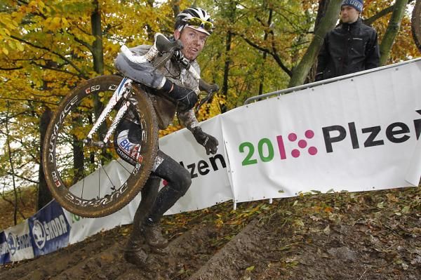 Dieter Vanthourenhout ascends the giant staircase in Plzen