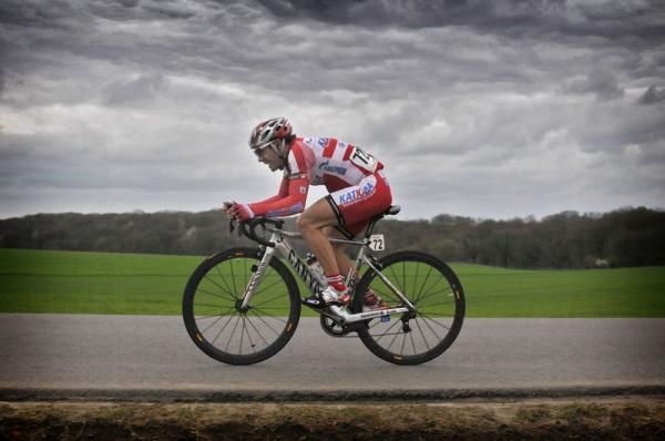 Oscar Freire (Katusha) attacked in the final 10km and almost held on