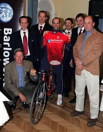Barloworld staff with Astarloa, jersey, and bike