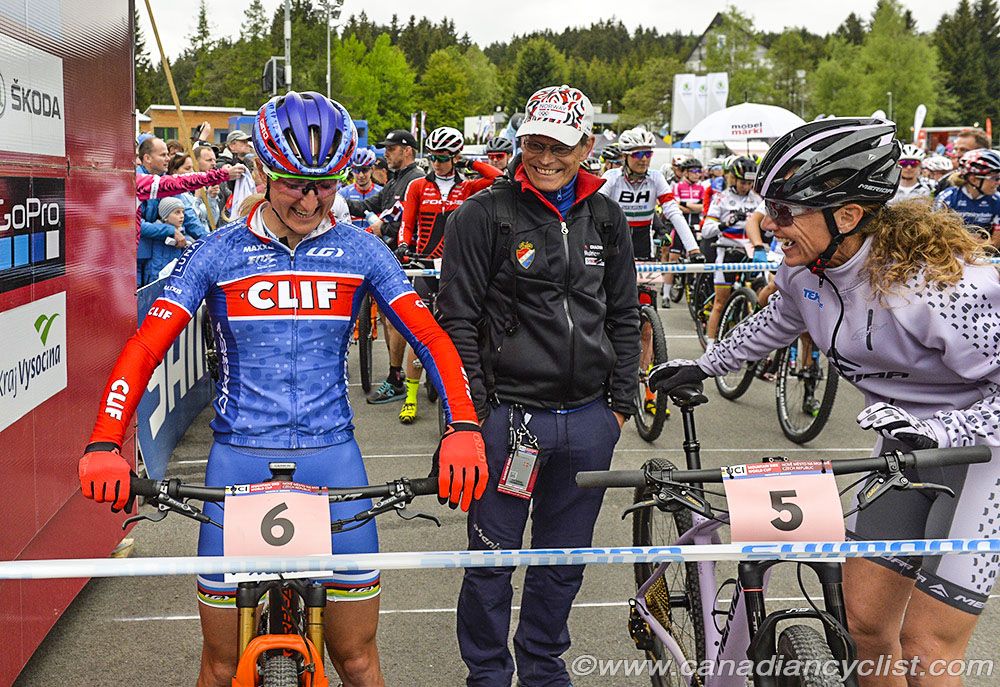 Catharine Pendrel and Gunn Rita Dahle Flesja catch up