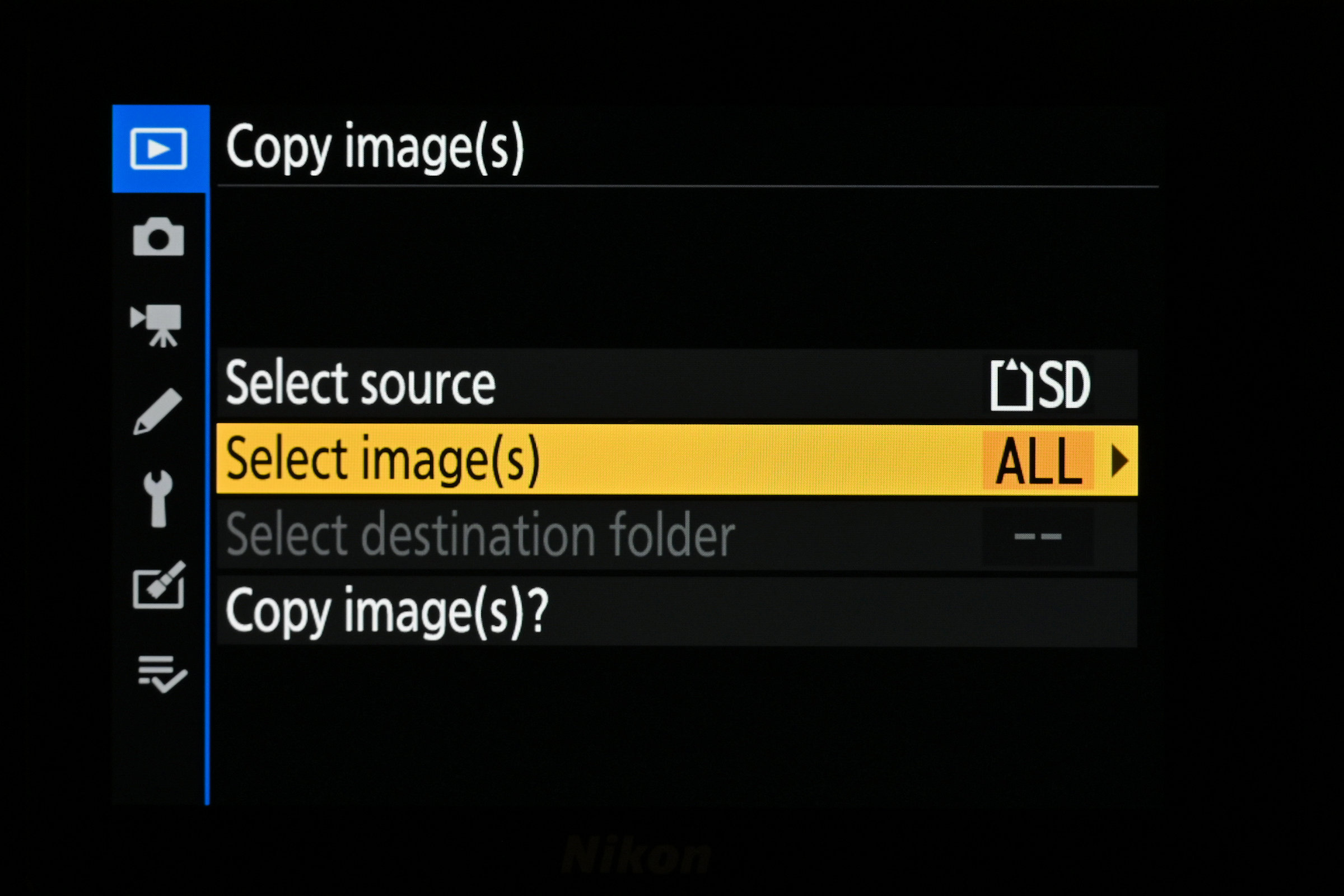 Nikon menu screens for dual memory cards