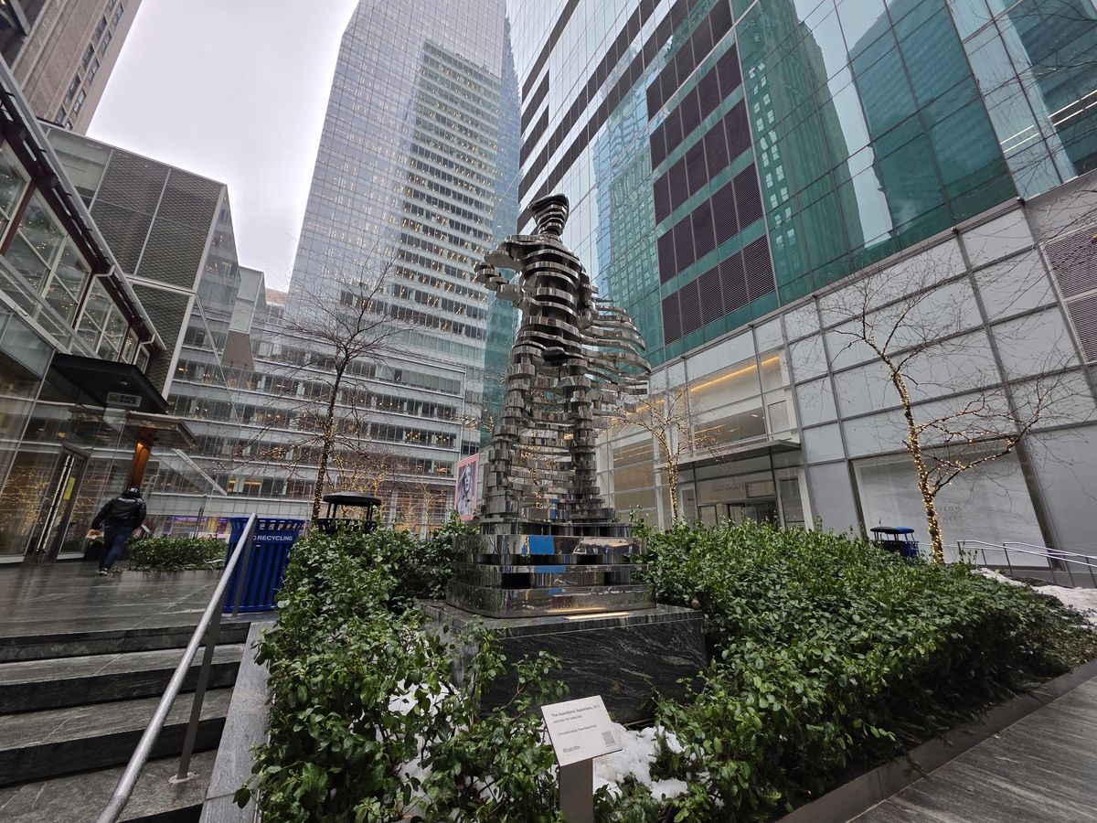Samsung Galaxy S25 Ultra ultrawide sample.