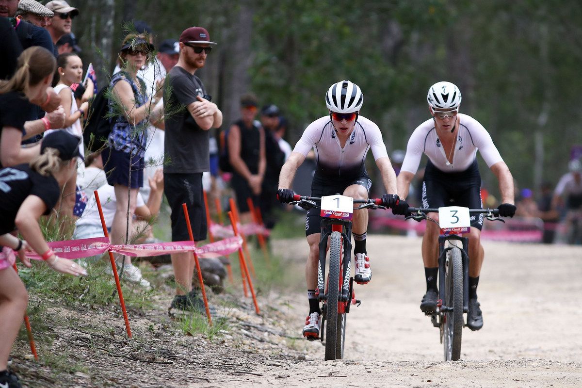 Samuel Gaze and Anton Cooper (New Zealand) riding to a 1-2 finish