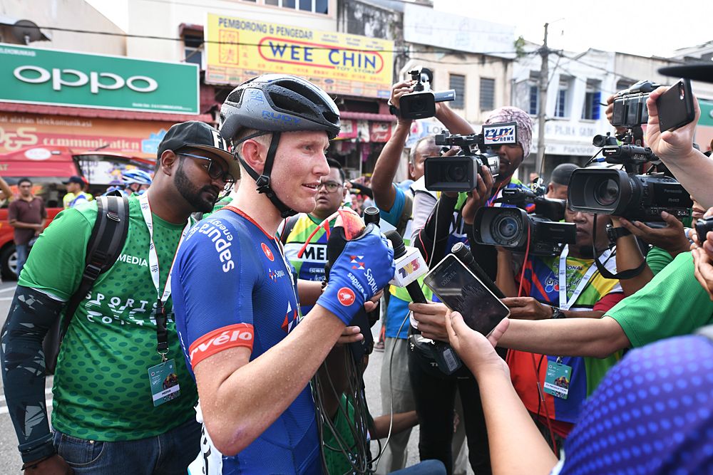 Marcus Culey (Team Sapura Cycling) wins the opening stage at Tour de Langkawi