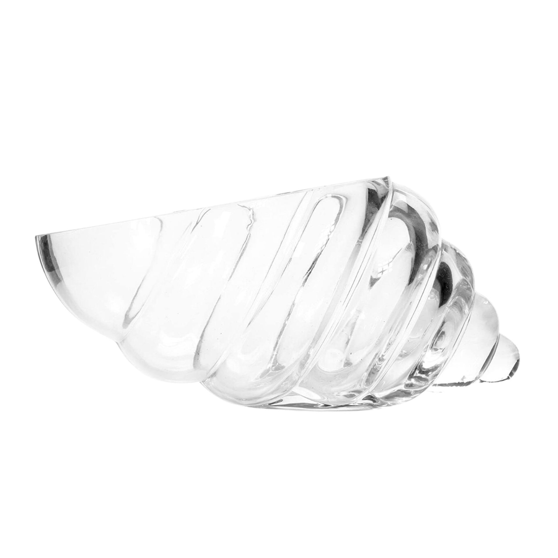 Vas kerang yang terbuat dari kaca