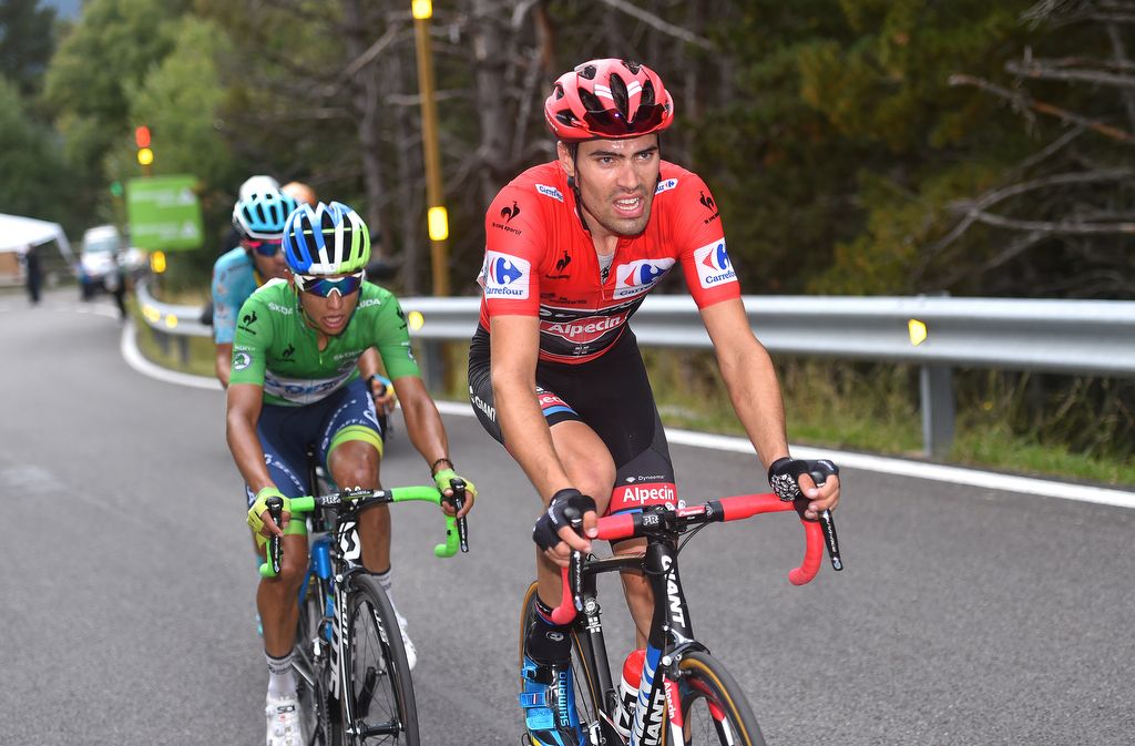 Tom Dumoulin (Giant-Alpecin) with Esteban Chaves (Orica-GreenEdge)