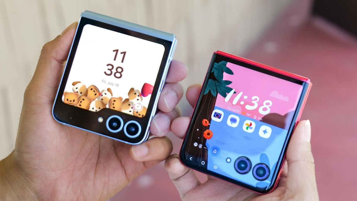 Galaxy Z Flip 6 vs Razr Plus 2024 side-by-side to one another.