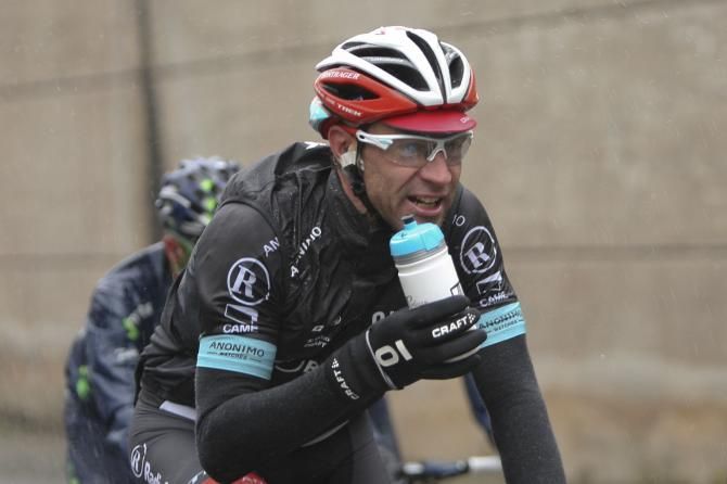 Jens Voigt (RadioShack Leopard) smiling or grimacing in the wintery conditions?