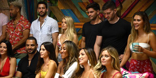 Bachelor In Paradise Spoilers: What Happens In Every 2019 Rose Ceremony ...