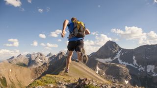 What is fastpacking: how to get more adventure in less time | Advnture