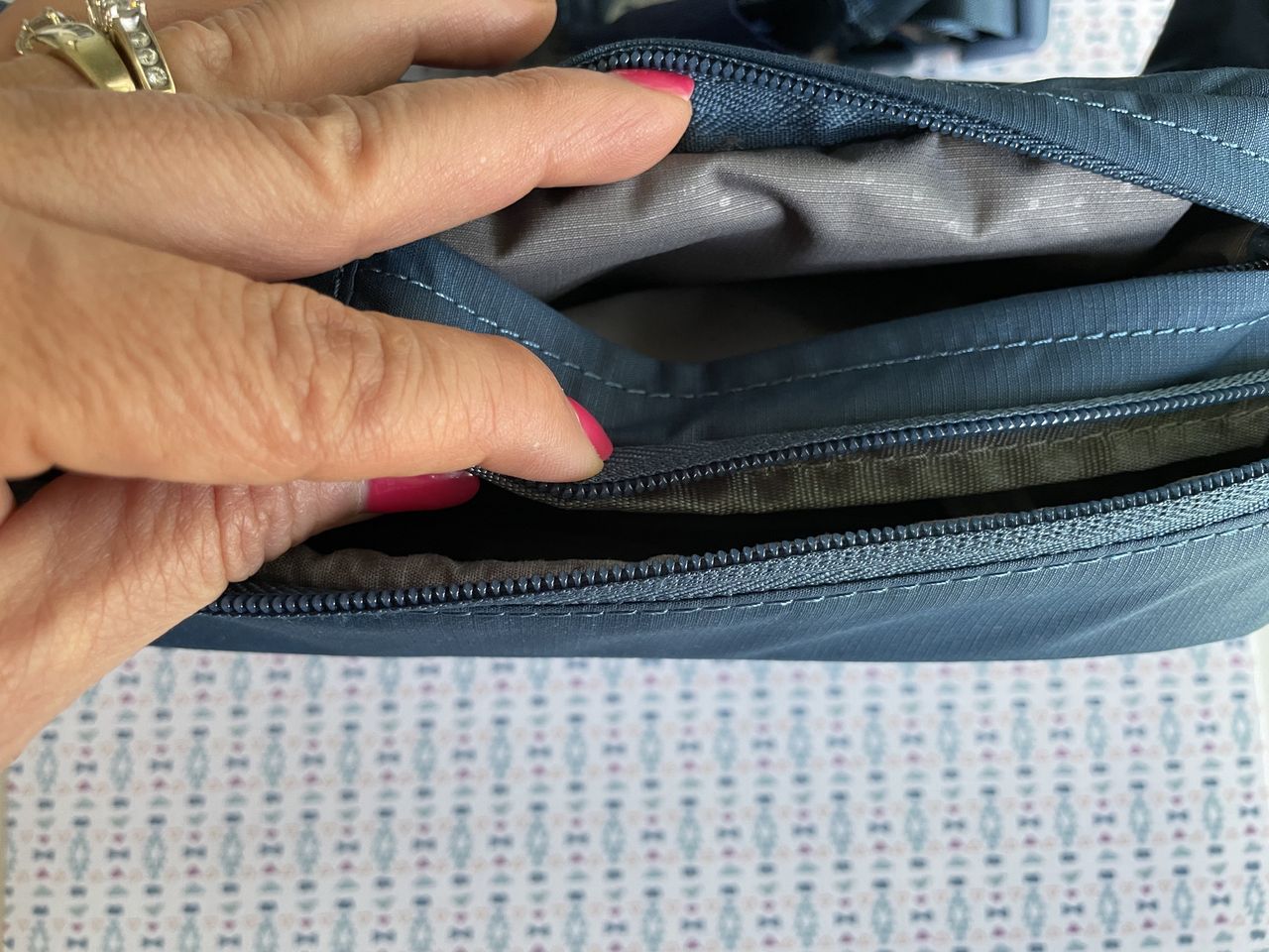 Incase Hipsack With Bionic Lifestyle Top Pocket Open And Main Compartment