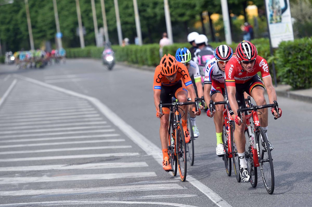 Adam Hansen (Lotto Soudal) leading the breakaway