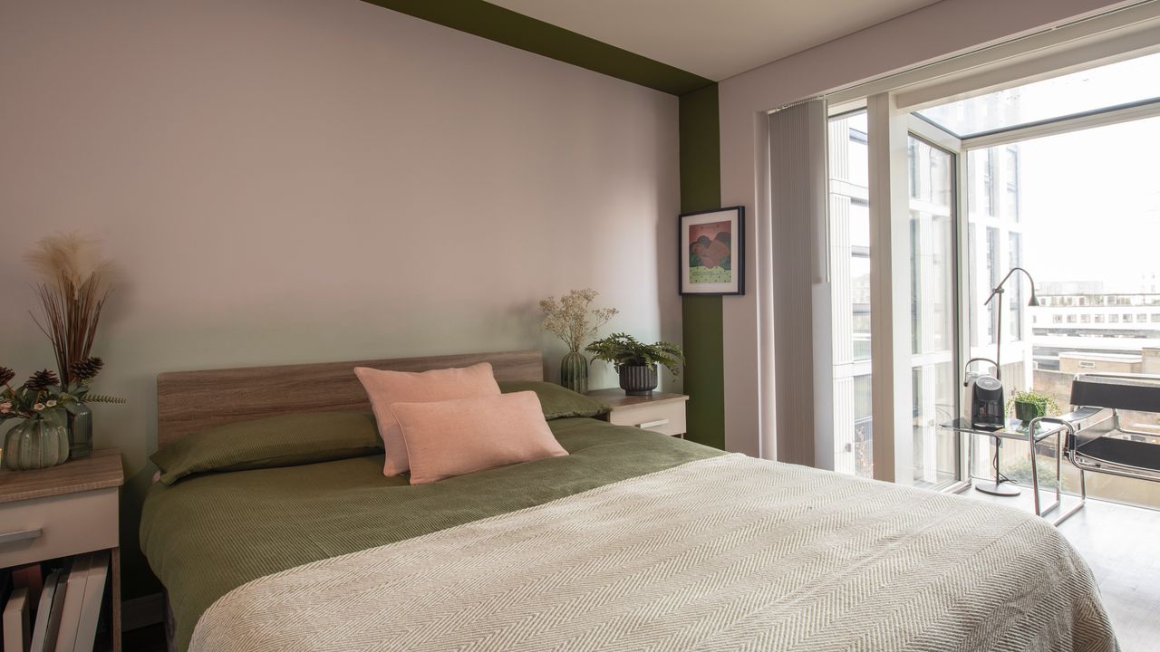 green bedroom with ombre wall