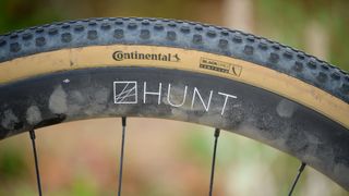 Hunt logo on Hunt CGR wheels