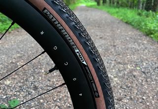 Hunt's 40 CGR wheels wrapped in Specialized Pathfinder Pro 42mm tires