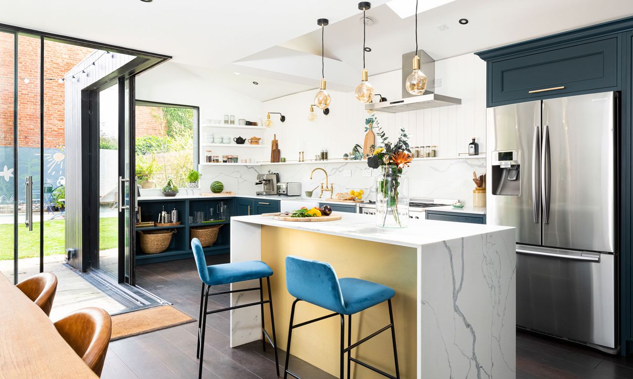 kitchen with counter and wooden flooring