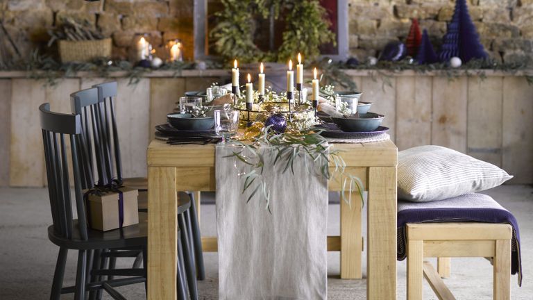 garden trading christmas table with decorations and table runner
