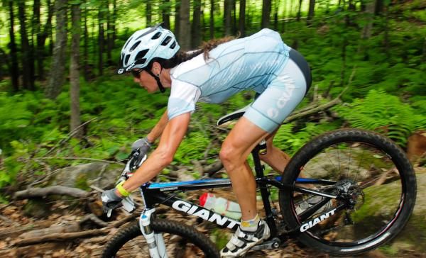 Chloe Forsman (Tokyo Joe's) riding a drop-off.