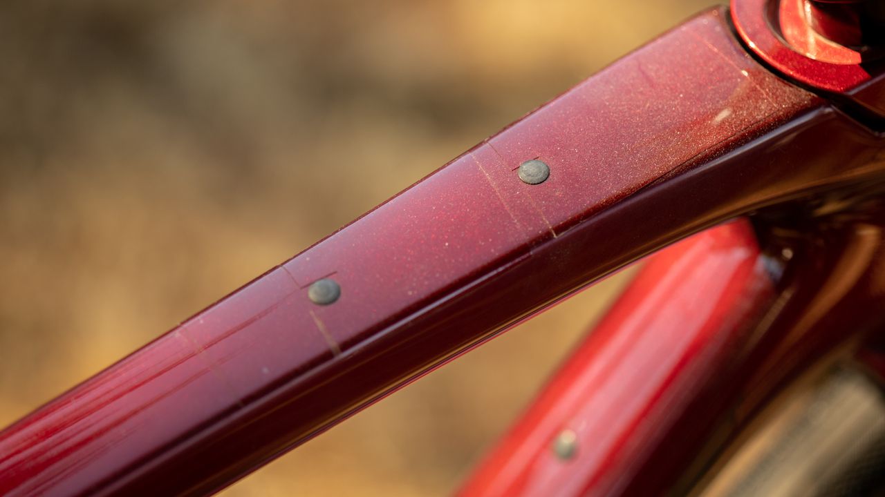 Trek Checkpoint SL 6 eTap top tube mounting points