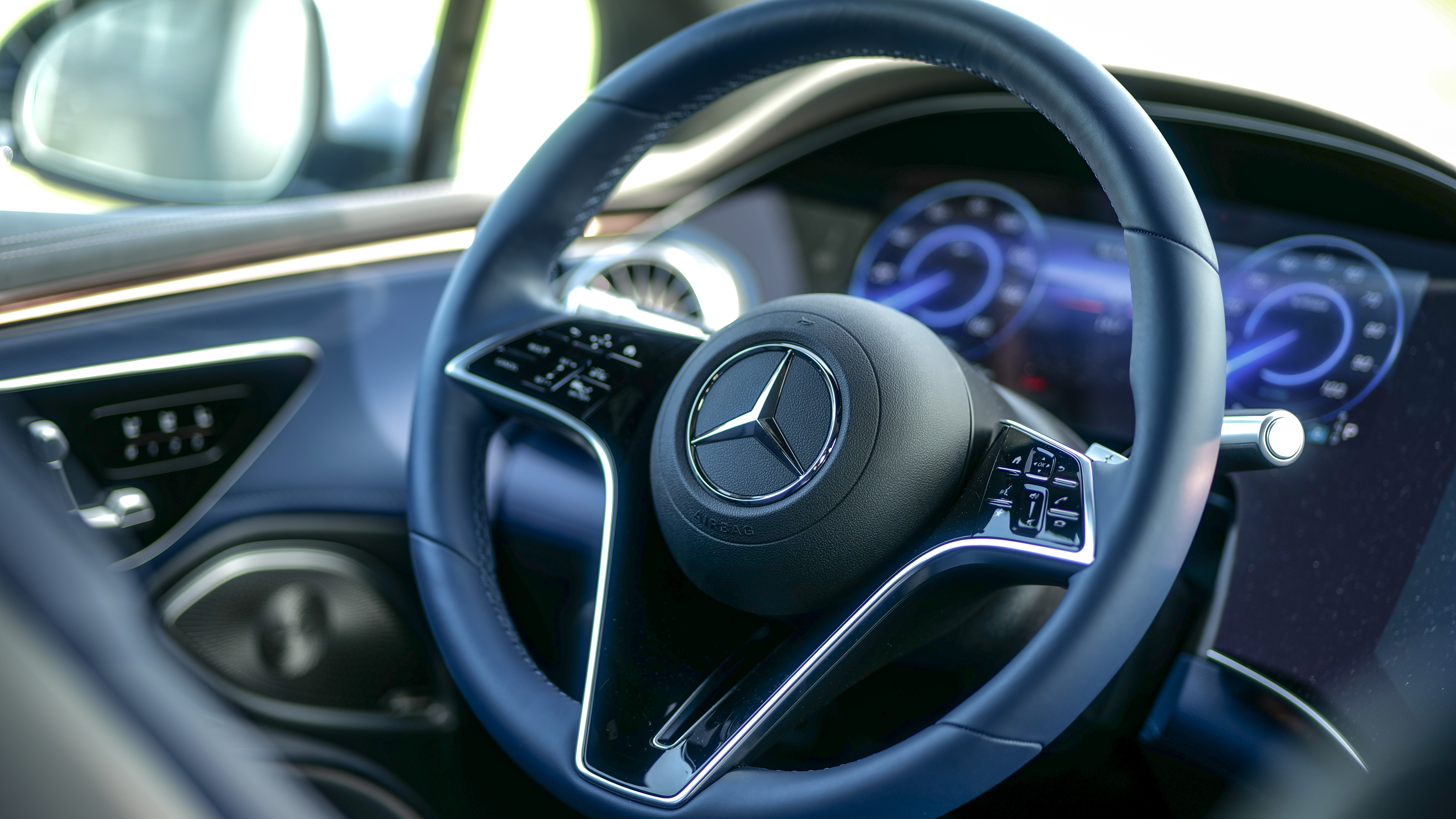 2025 Mercedes-Benz EQS Sedan review.