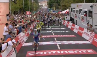 Stage 6 - McGill outsprints rival Matias to win stage 6 at Volta a Portugal