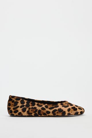 Ballerinas aus Leder mit Animal-Print