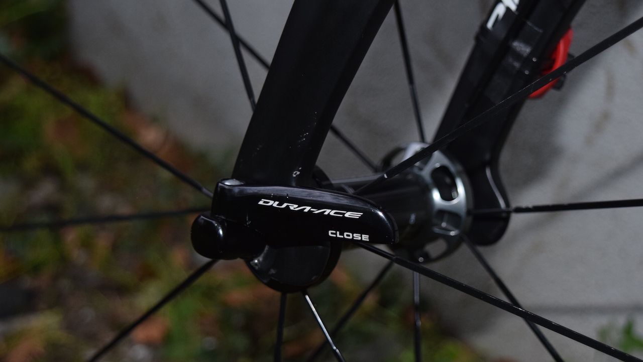 Tabs on the rear of the fork dropouts are inspired from the design of Bradley Wiggins' hour record bike