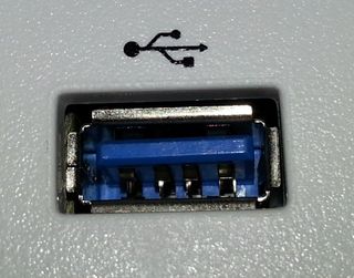 USB slot
