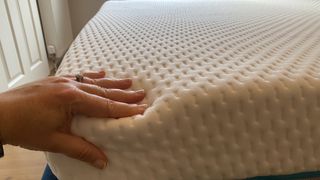 Simba Hybrid Ultra mattress review temperature regulation test
