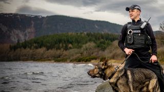 Dogs are an essential part of the police work in Highland Cops.