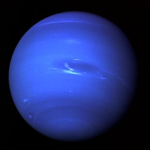 planet neptune facts about its orbit moons rings space