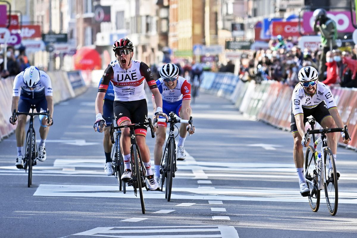 Liege - Bastogne - Liege 2021 - 107th Edition - Liege - Liege 259,1 km - 25/04/2021 - Tadej Pogacar (SLO - UAE Team Emirates) - Julian Alaphilippe (FRA - Deceuninck - Quick-Step) - photo Peter De Voecht/PN/BettiniPhoto&Acirc;&copy;2021