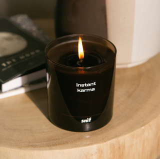 Snif scented candle